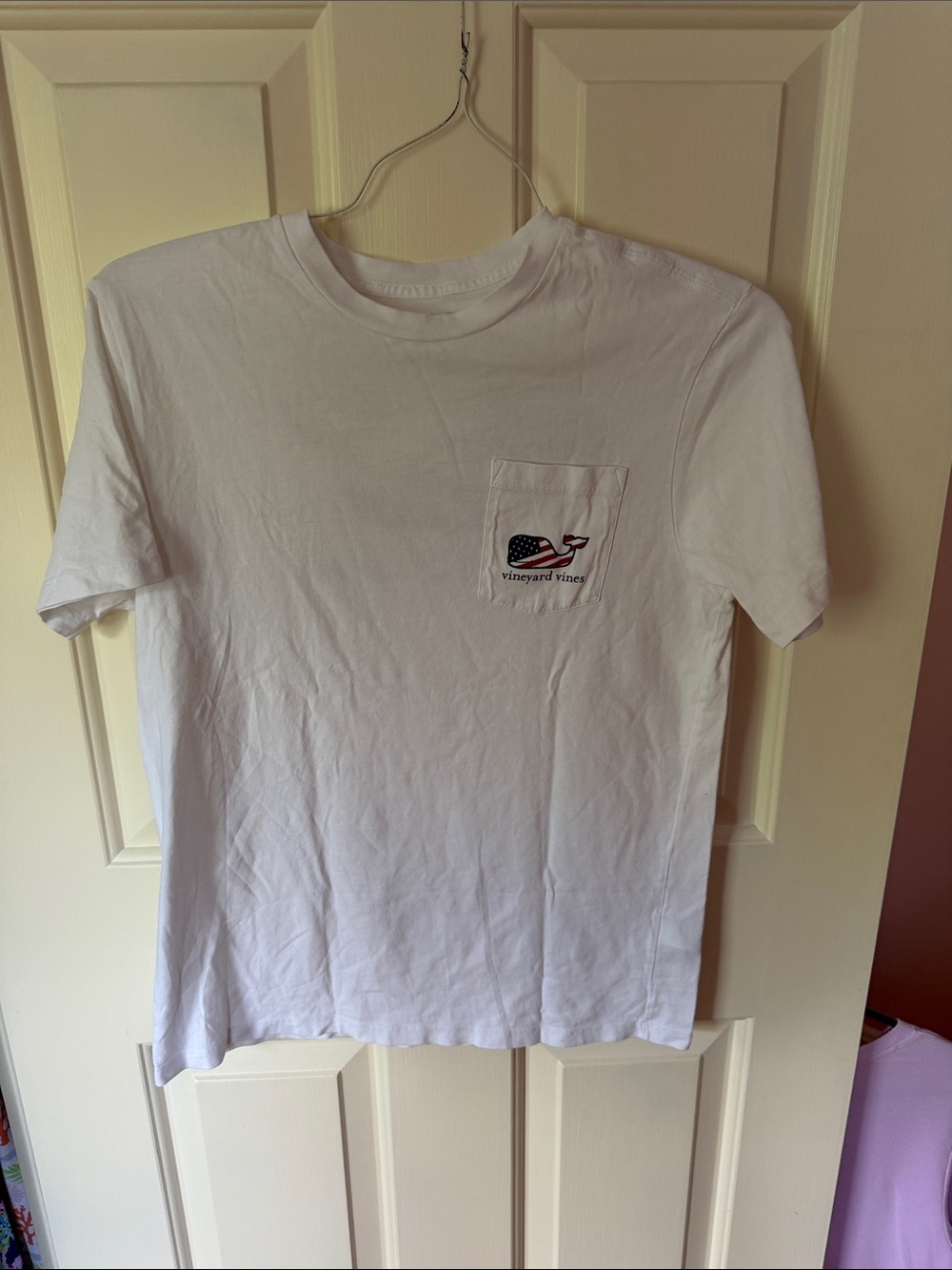 Vineyard Vines White Pocket Tee with American Flag Whale